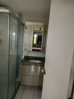 Alugo apartamento semi mobiliado com 2 quartos (1 suíte) no Jardim Renascença