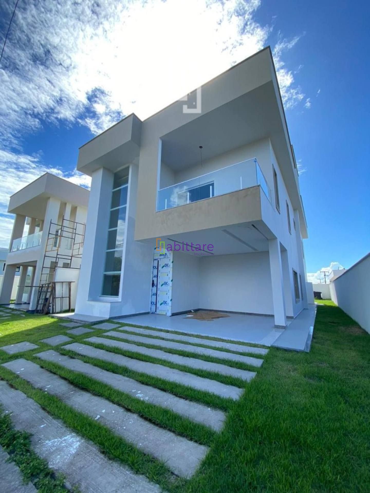 Condomínio Damha - Casa nova de 285,22m² com 04 suítes + DCE  - Fino acabamento.