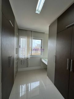 Apartamento de 92m² com 2 quartos (1 suíte com closet) no Versatille Condominium