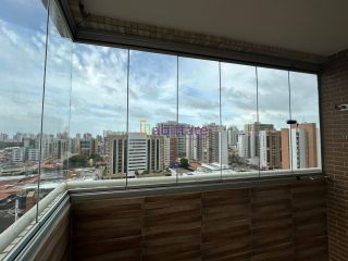 Apartamento de 92m² com 2 quartos (1 suíte com closet) no Versatille Condominium