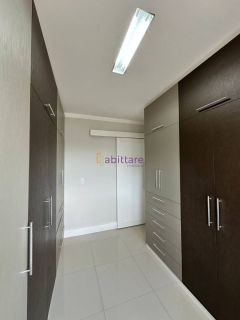Apartamento de 92m² com 2 quartos (1 suíte com closet) no Versatille Condominium