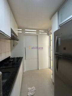 Apartamento de 92m² com 2 quartos (1 suíte com closet) no Versatille Condominium