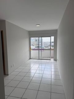 Aluguel de apartamento de 2 quartos (1 suíte) no Renascença
