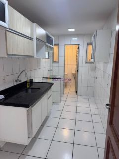 Aluguel de apartamento de 2 quartos (1 suíte) no Renascença