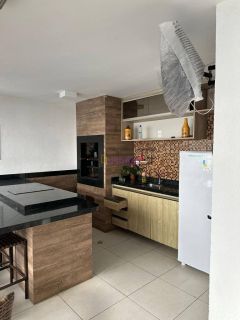 No Jardim Renascença - Apartamento de 83m² com 3 quartos (1 suíte).