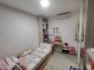 No Jardim Renascença - Apartamento de 83m² com 3 quartos (1 suíte).