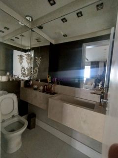 Apartamento de 187m² com 3 suítes no Condomínio Farol da Ilha - Ponta D'areia