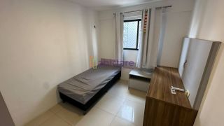 Apartamento MOBILIADO de 95m² com 3 quartos (1 suíte) na Ponta D'areia