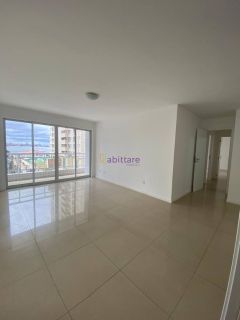 Apartamento no Solar da Península - 136m² nascente, andar médio.