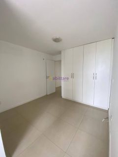 Apartamento no Solar da Península - 136m² nascente, andar médio.