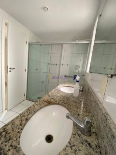 Apartamento no Solar da Península - 136m² nascente, andar médio.