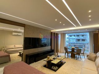 Apartamento no Solar da Península - 136m² - com moveis projetados