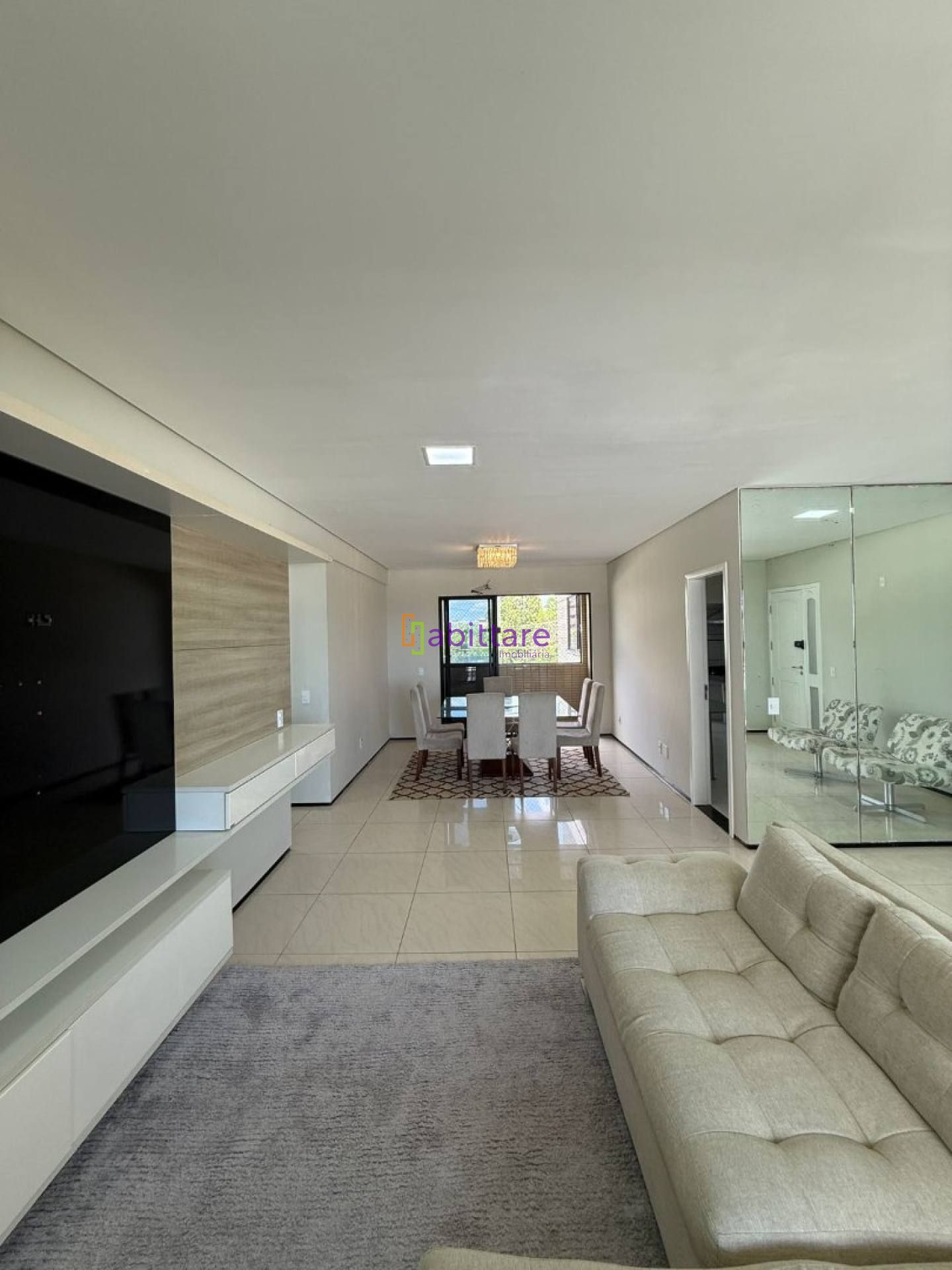 Apartamento de 188m² no Porto Fino com 04 suítes no Calhau