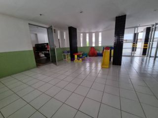 Apartamento no Edifício Praia Grande  - 94m² andar baixo 3 qts
