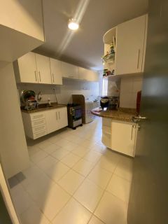 Apartamento no Edifício Praia Grande  - 94m² andar baixo 3 qts