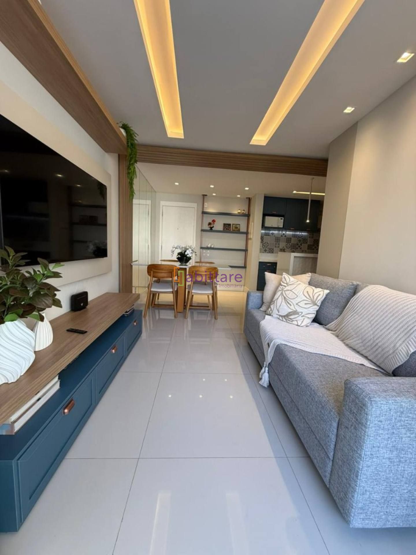 Apartamento mobiliado no Grand Park Varandas com 3 quartos (1 suíte)