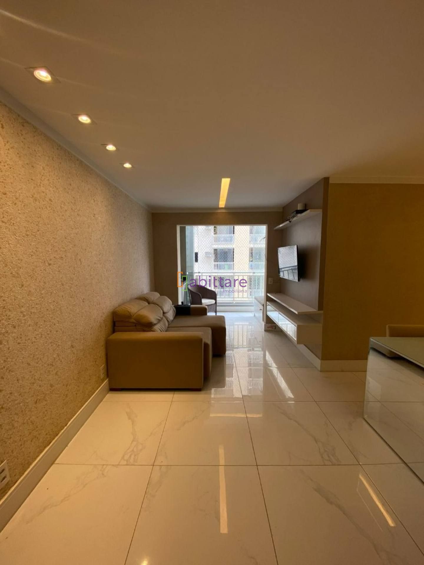 Apartamento no Grand Park Varandas porteira fechada  de 74m² com 3 quartos