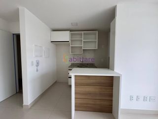 Condomínio Arpoador com 02 quartos (1 suíte), Calhau de 60m² - Próx a AABB