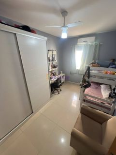 Casa no Condomínio Itaparica com 3 quartos (2 suítes) na Av Mário Andreazza