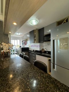 Apartamento de 90m² com 3 quartos (1 suíte) no Cidade de Milão