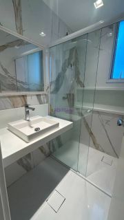 Edifício Turim, no Calhau - Apartamento semi-mobiliado de 77m² com 2 quartos (1 suíte)