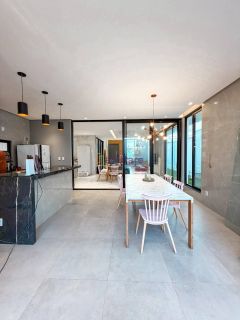 Casa no Damha Araçagy com 4 suítes + espaço gourmet com piscina
