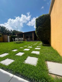 Condominio Gran Park Residencial - Casa de 220m² - 04 suítes + quintal amplo