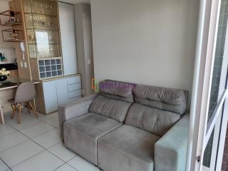 Apartamento no Versátil Plaza com 2  quartos (1 suítes) no Renascença