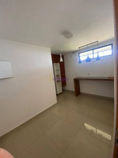 Alugo - Apartamento no Dellamare na Ponta do Farol com 3 suítes