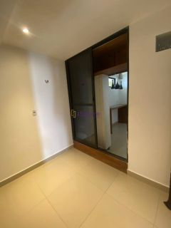 Alugo - Apartamento no Dellamare na Ponta do Farol com 3 suítes