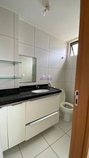 Alugo - Apartamento no Dellamare na Ponta do Farol com 3 suítes
