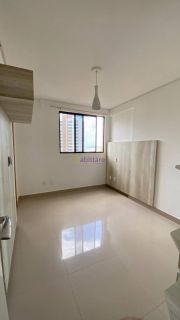 Alugo - Apartamento no Dellamare na Ponta do Farol com 3 suítes