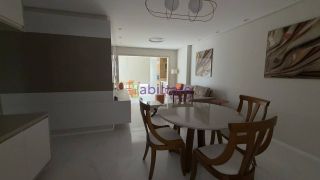 Apartamento Vista Mar de 110m² no Dellamare com 3 suítes - Ponta do Farol