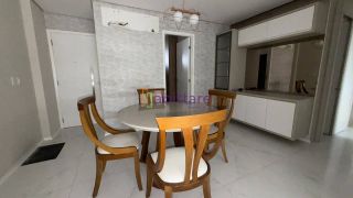 Apartamento Vista Mar de 110m² no Dellamare com 3 suítes - Ponta do Farol