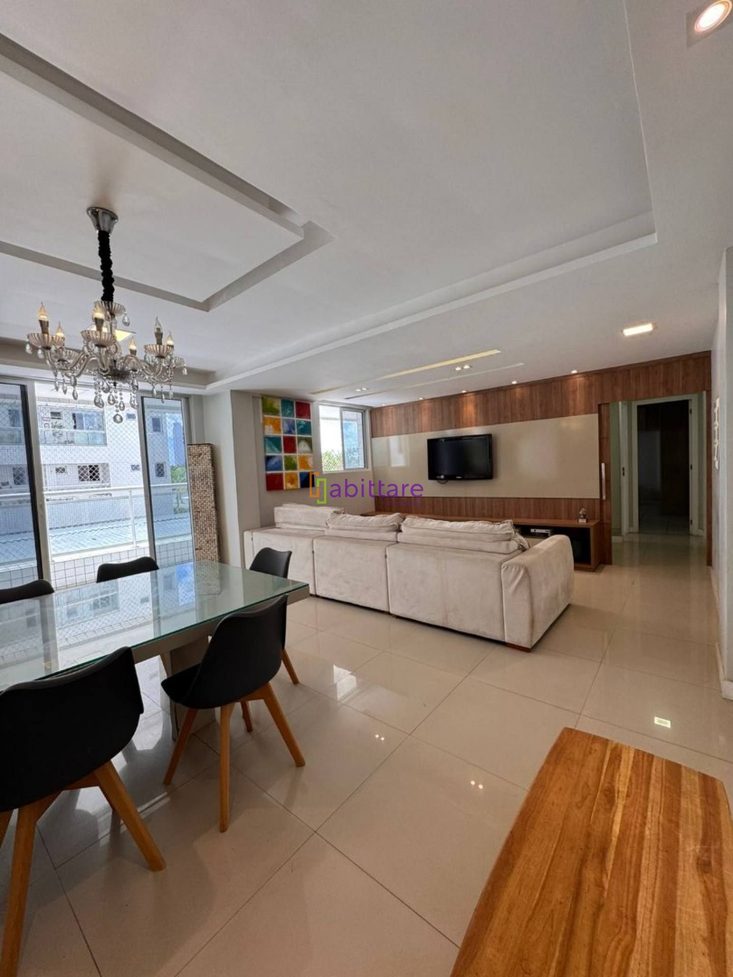 Apartamento de 87m² no Ilhas Gregas com 03 quartos (1 suíte) - MOBILIADO.