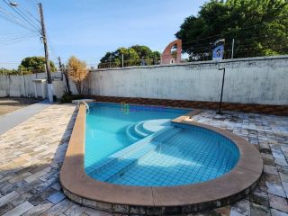 Casa no Condomínio Madri de 347m², 3 quartos na rua do Aririzal