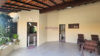 Casa no Condomínio Madri de 347m², 3 quartos na rua do Aririzal