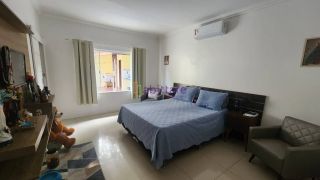 Casa no Condomínio Madri de 347m², 3 quartos na rua do Aririzal