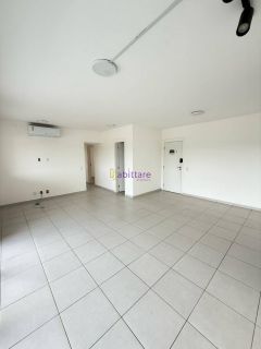 Apartamento de 131m² com 3 suítes no Jardim de Vêneto