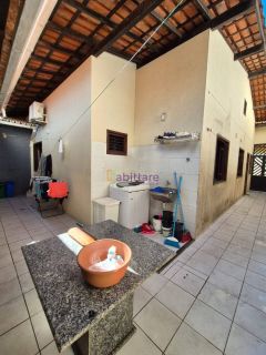 Casa no Condomínio Avalon com 4 quartos (1 suíte) no D'água