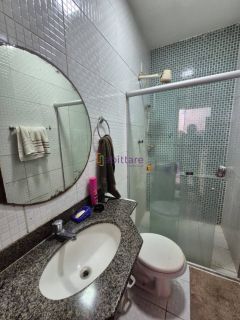 Casa no Condomínio Avalon com 4 quartos (1 suíte) no D'água