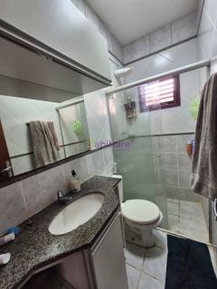Casa no Condomínio Avalon com 4 quartos (1 suíte) no D'água