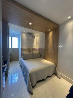 Vendo apartamento no Condomínio Toulon na Ponta do Farol