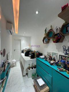 Vendo apartamento no Condomínio Toulon na Ponta do Farol