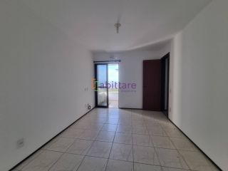 Vendo apartamento no Condomínio Toulon na Ponta do Farol