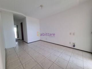 Vendo apartamento no Condomínio Toulon na Ponta do Farol