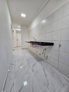 Alugo apartamento com projetados de 2 quartos (1 suíte) no Brisas Altos do Calhau