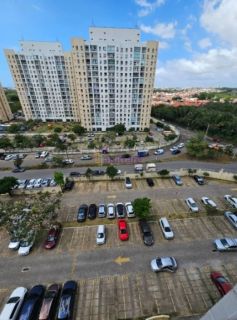 Alugo apartamento com projetados de 2 quartos (1 suíte) no Brisas Altos do Calhau