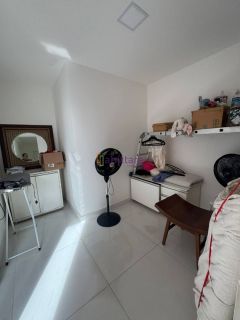 Alugo Apto no Edifício Monte Fuji - Apartamento de 100m² - 02 suíte na Ponta do Farol