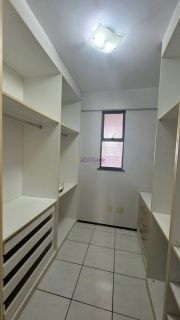 Apartamento com 3 quartos (2 semi suítes) no Ed. Montreal - Renasncença